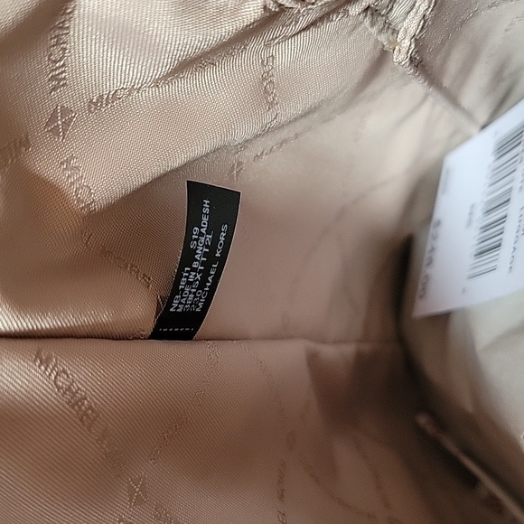 Michael Kors Jet Set Medium Tote Leather - Picture 11 of 14